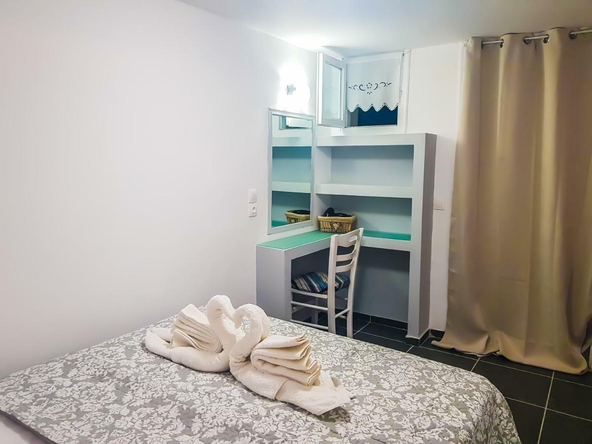 Vaya Plaza Houses 3 Appartamento Vourvoúlos Esterno foto